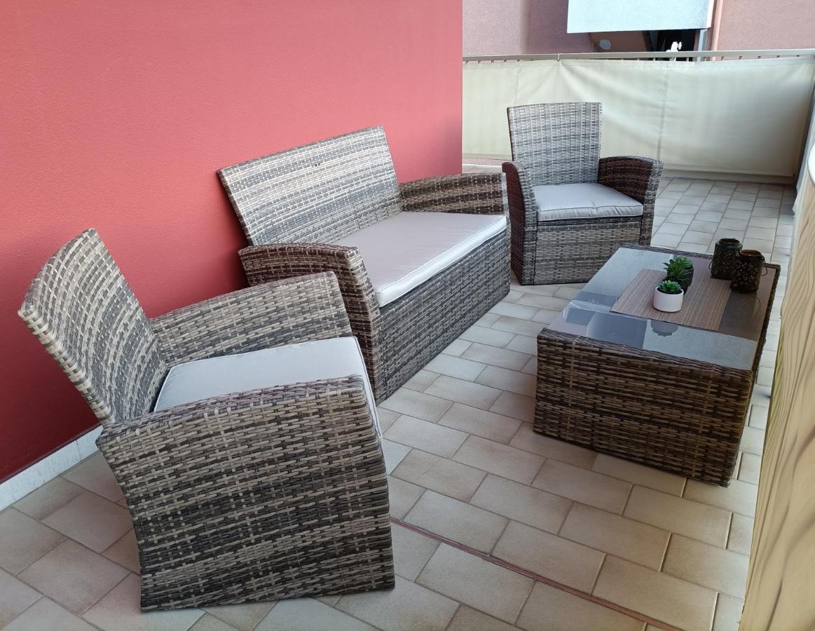 Apartamento Casa A Un Passo Dal Mare Ventimiglia Exterior foto